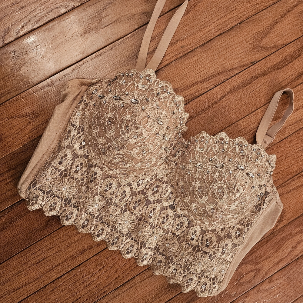 Windsor Tan Lace Crop Top